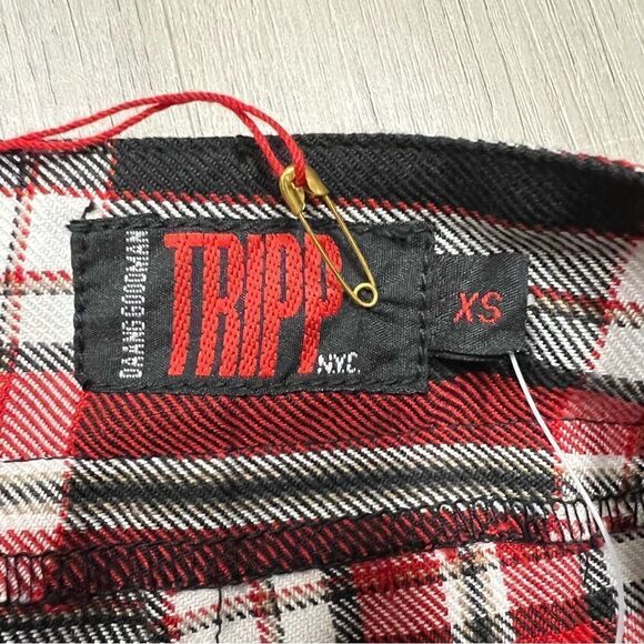 NWT vintage Tripp NYC red black plaid miniskirt with grommets and lacing sz XS - Picture 6 of 10